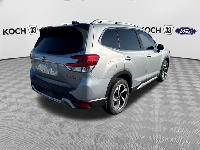 Used 2024 Subaru Forester Touring w/ POP Package 3 AWD/4WD image 8