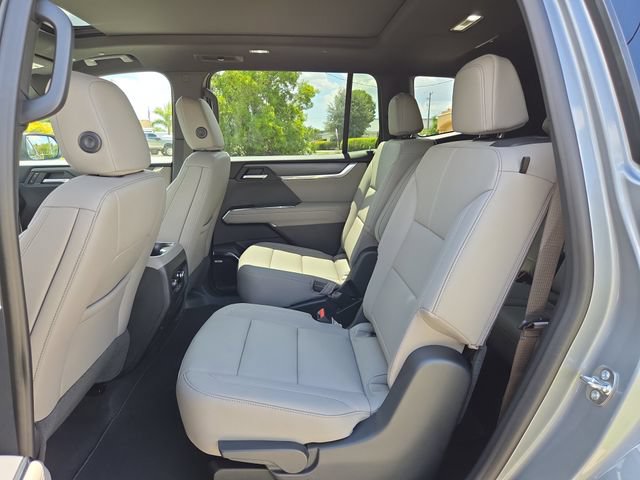 New 2026 GMC Acadia Elevation w/ Elevation Premium Package FWD image 10