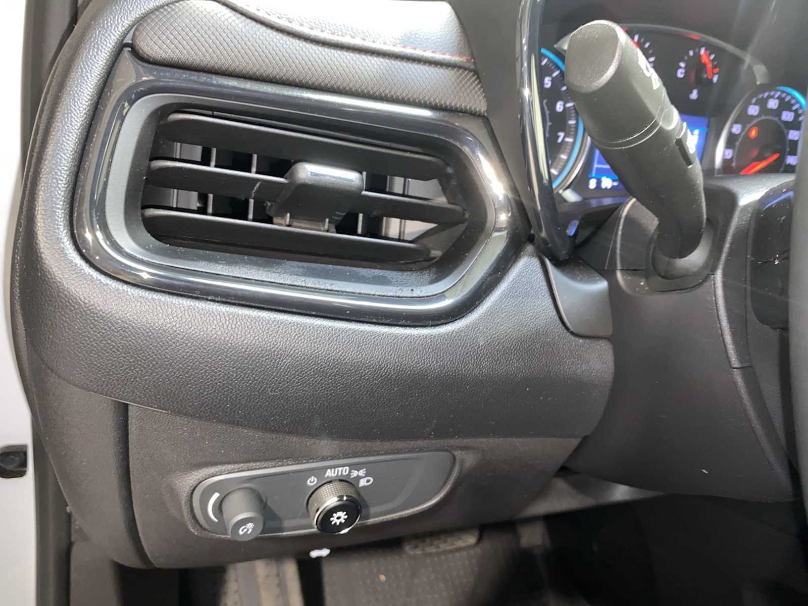 Used 2023 Chevrolet Equinox RS w/ LPO, Floor Liner Package AWD/4WD image 24