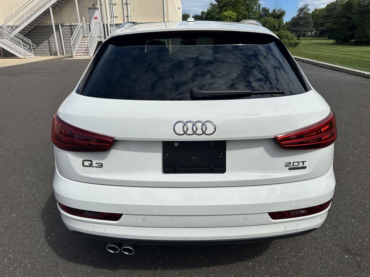 Used 2018 Audi Q3 2.0T Premium w/ Convenience Package AWD/4WD image 6
