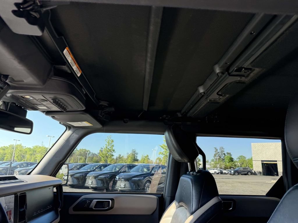 Used 2023 Ford Bronco Wildtrak AWD/4WD image 19