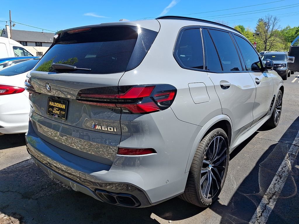 Used 2024 BMW X5 M60i AWD/4WD image 7