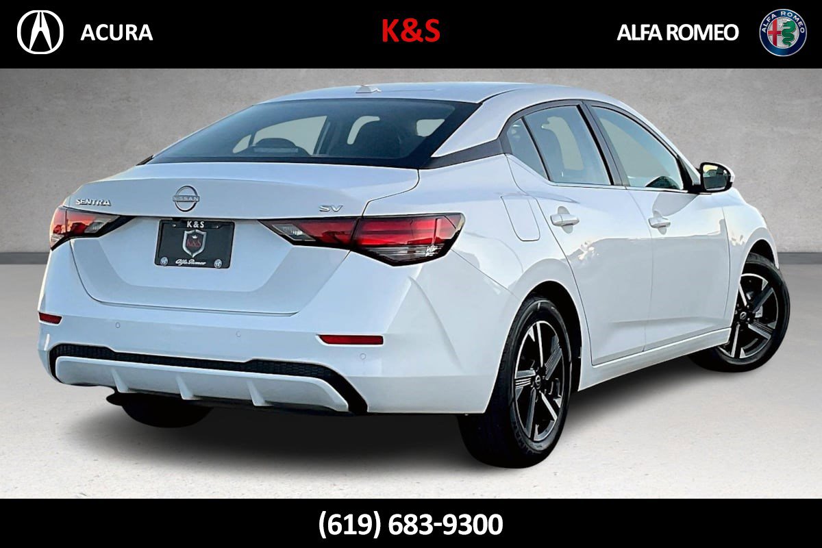 Used 2024 Nissan Sentra SV image 32