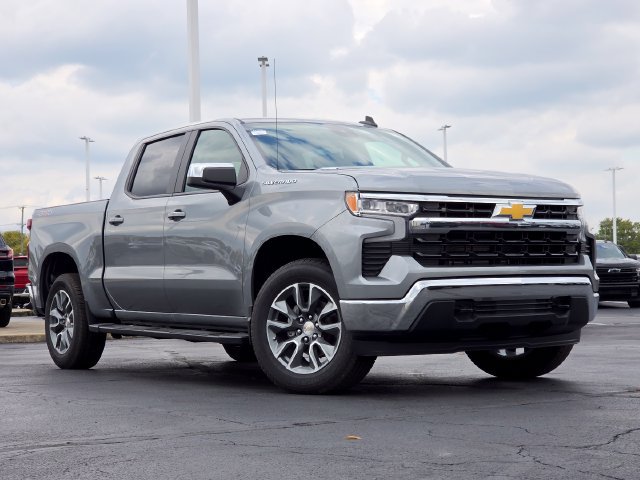 New 2026 Chevrolet Silverado 1500 LT w/ Convenience Package II AWD/4WD image 2
