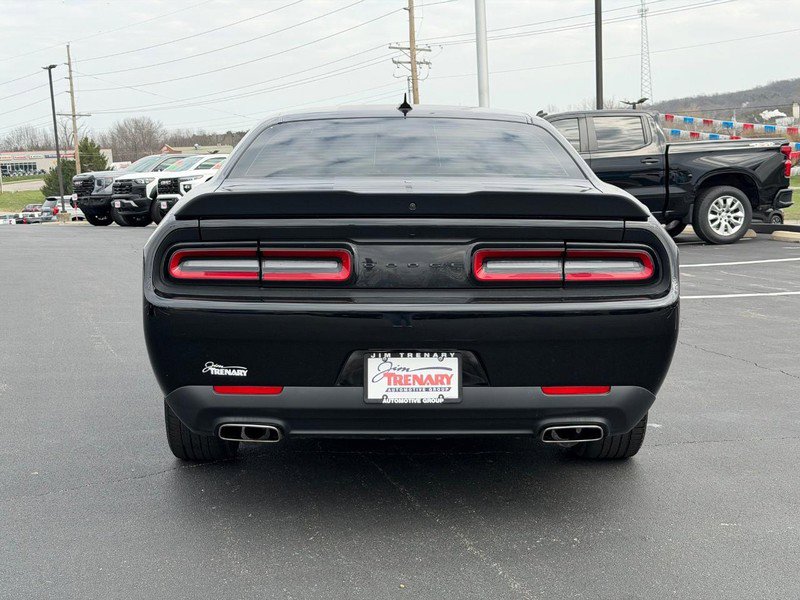 Used 2023 Dodge Challenger SXT w/ Blacktop Package image 5