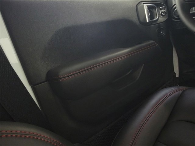 New 2026 Jeep Wrangler Unlimited Rubicon w/ Convenience Group image 33