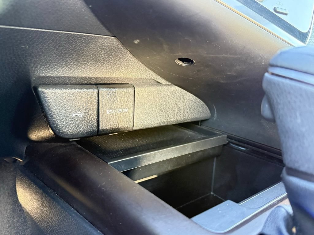 Used 2024 Toyota Camry SE FWD image 19