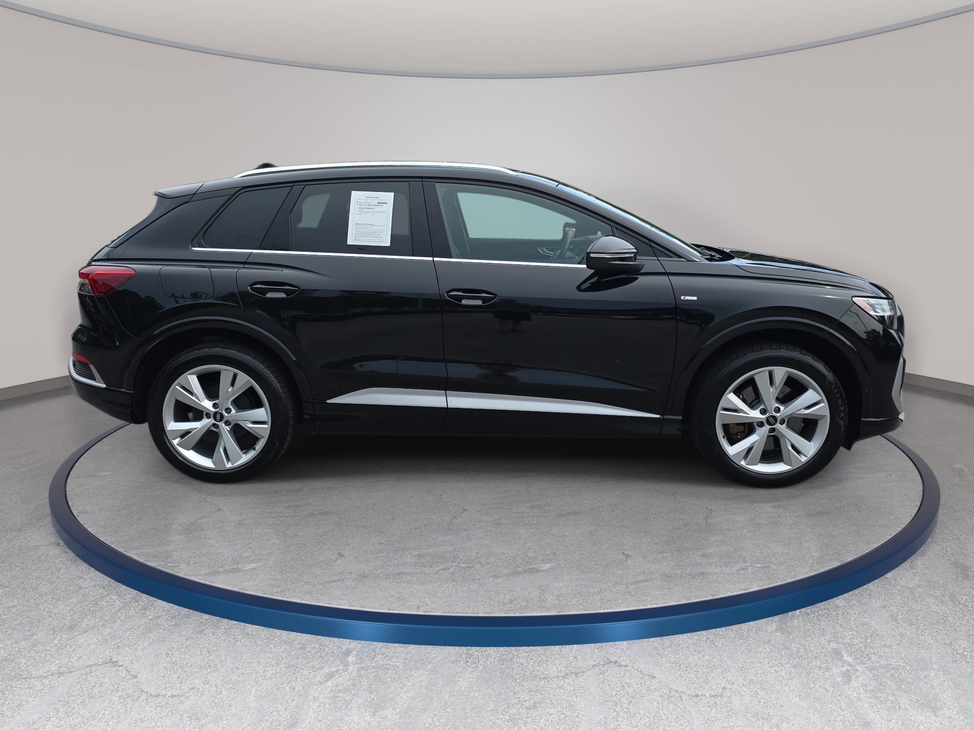 Used 2023 Audi Q4 e-tron Prestige w/ 20" Wheel Package AWD/4WD image 4