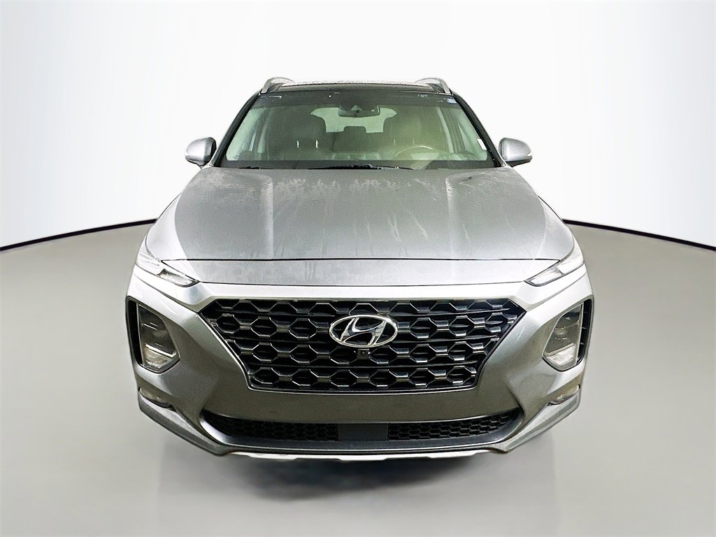 Used 2019 Hyundai Santa Fe FWD image 2