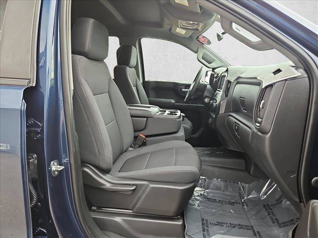 Used 2020 Chevrolet Silverado 1500 Custom w/ Custom Value Package AWD/4WD image 21