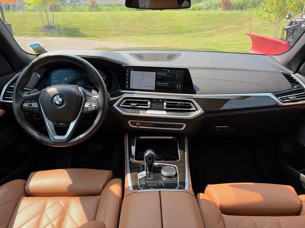 Used 2023 BMW X5 xDrive40i w/ Premium Package AWD/4WD image 7