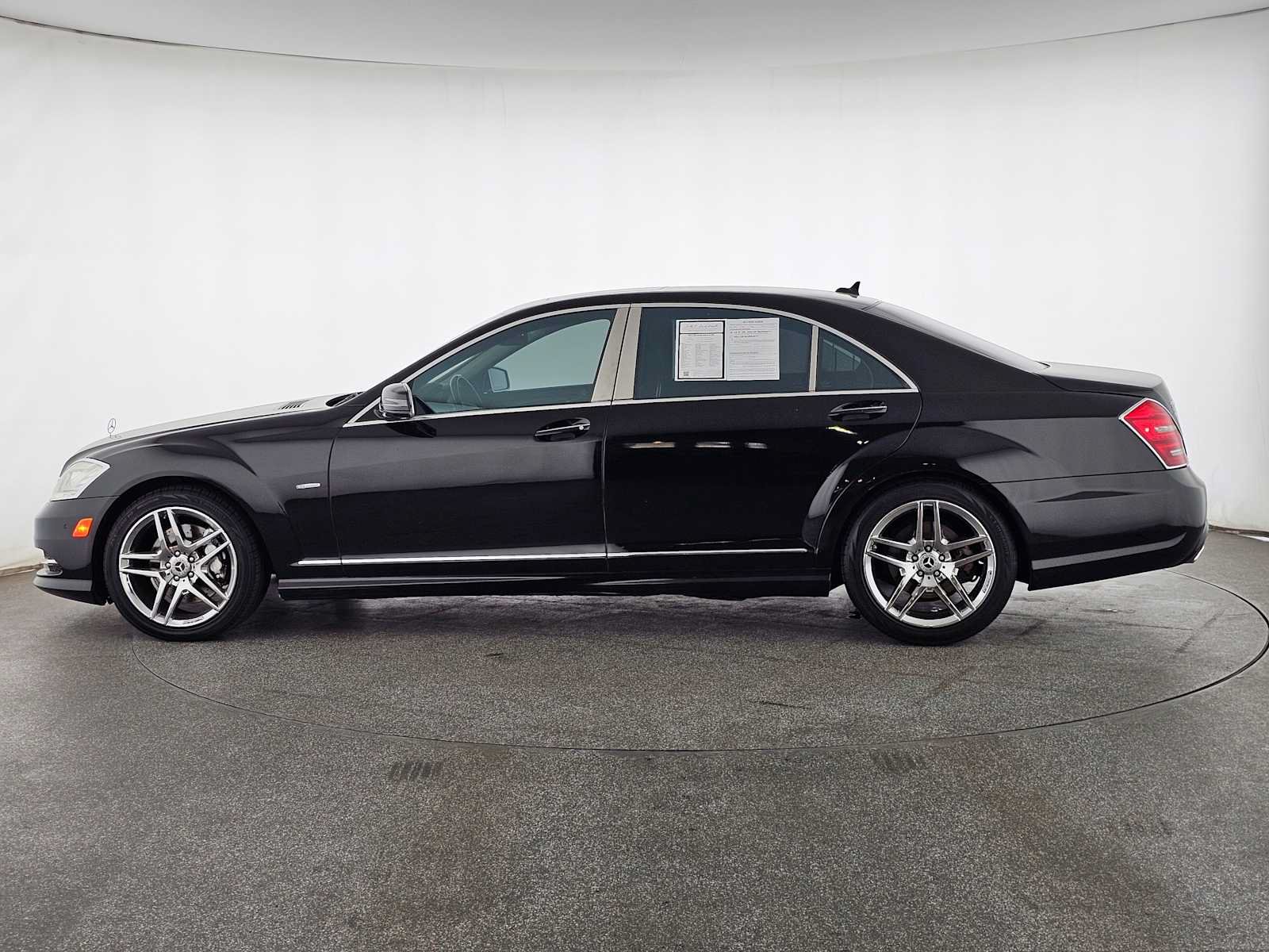 Used 2012 Mercedes-Benz S 550 image 6