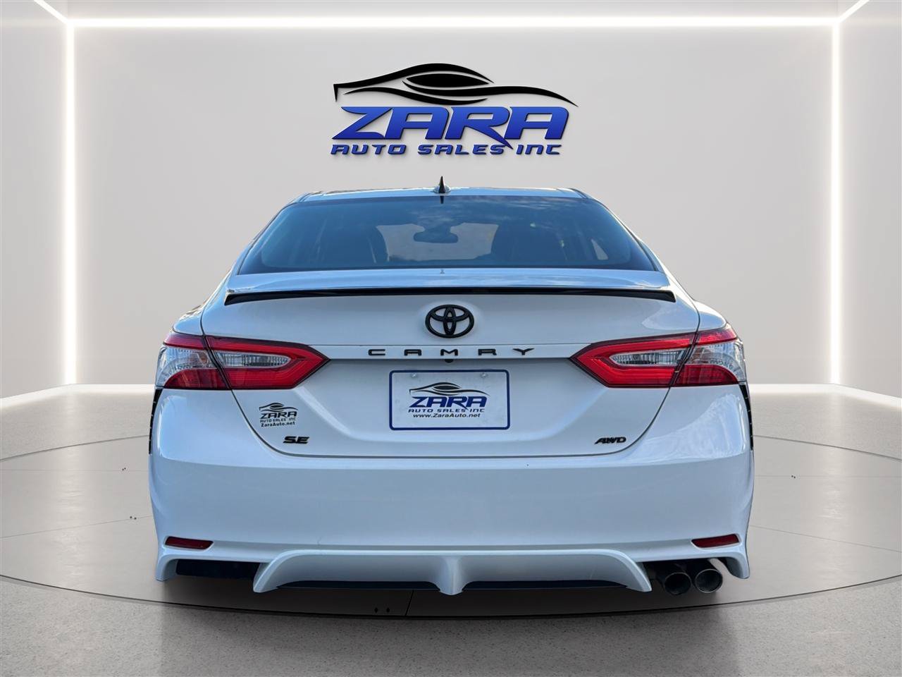 Used 2020 Toyota Camry SE AWD/4WD image 6