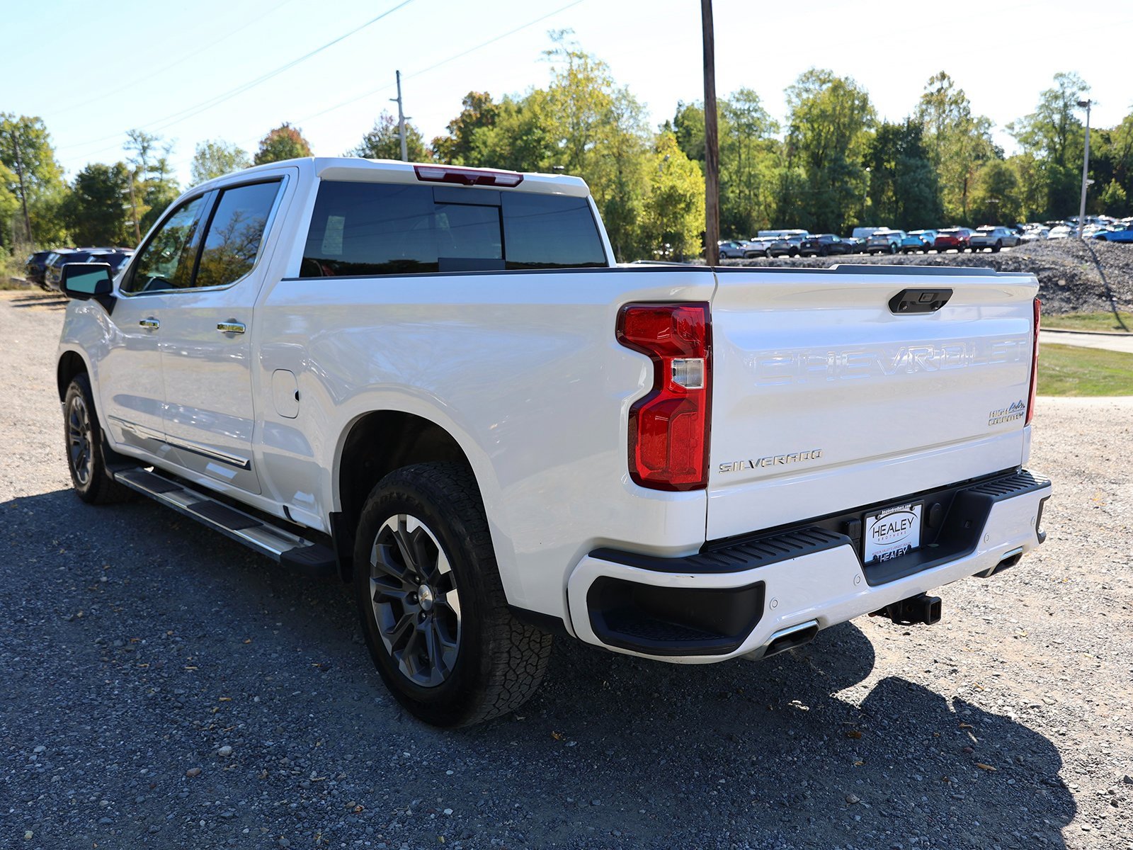 Certified 2023 Chevrolet Silverado 1500 High Country w/ Z71 Off-Road Package image 5