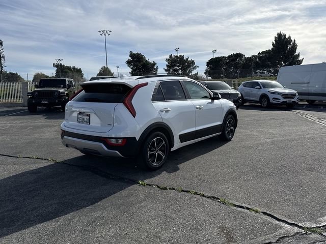 Used 2023 Kia Niro EX FWD image 37