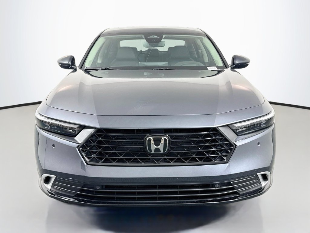 Used 2025 Honda Accord Touring image 6