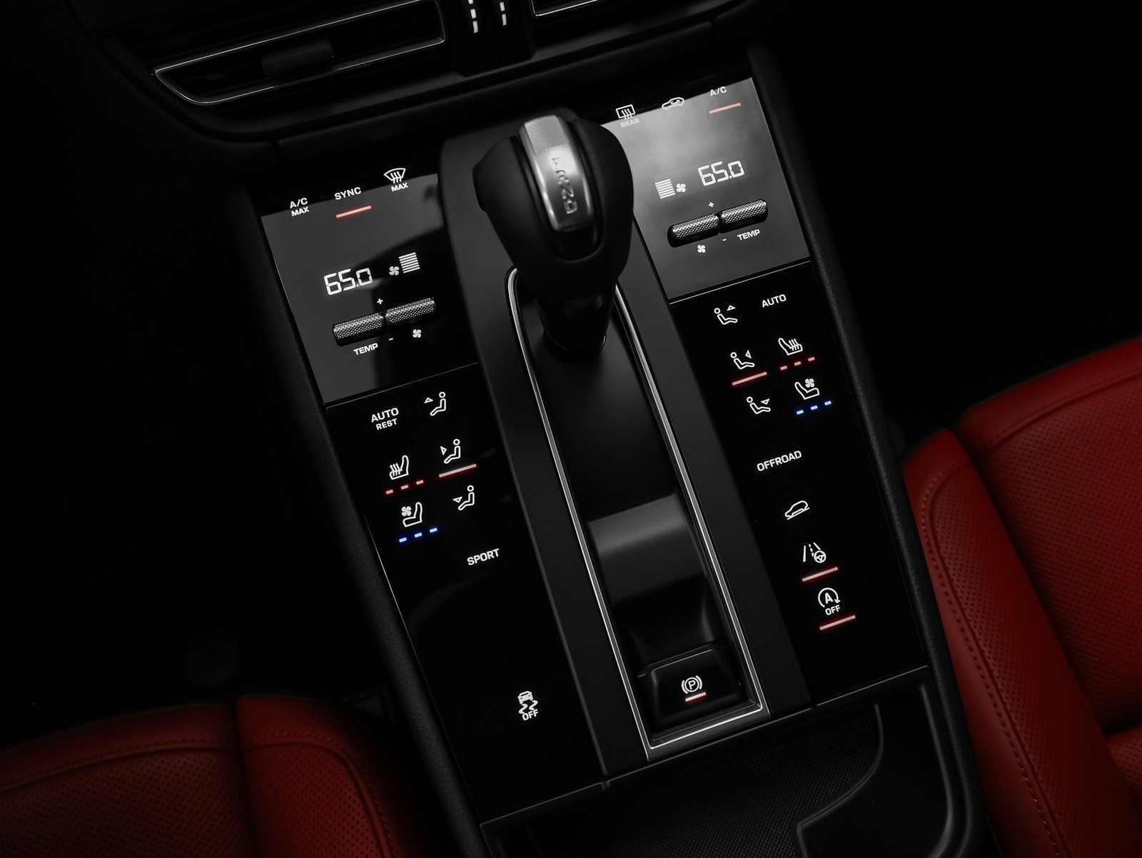 Used 2025 Porsche Macan image 34