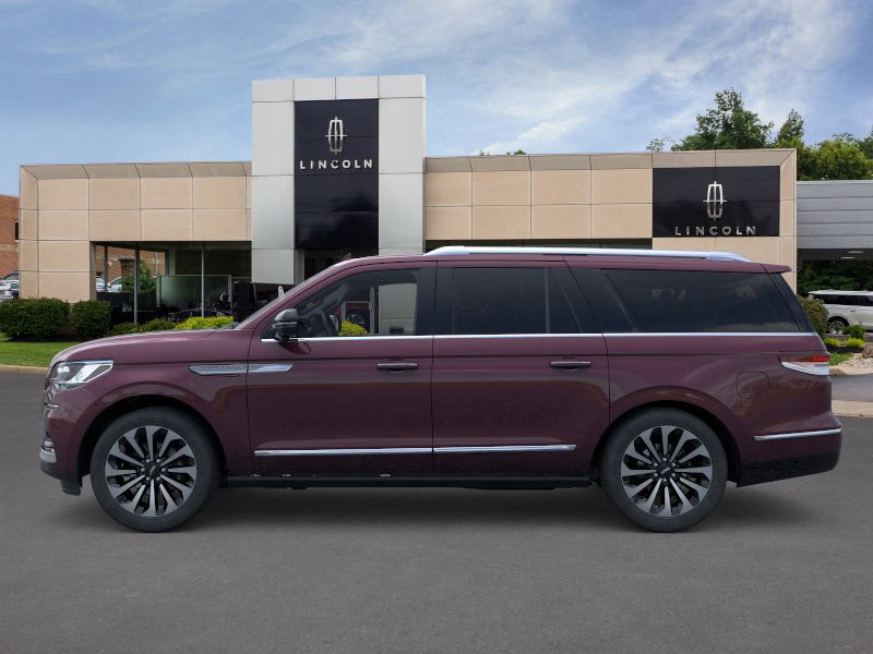 New 2024 Lincoln Navigator L Reserve image 4