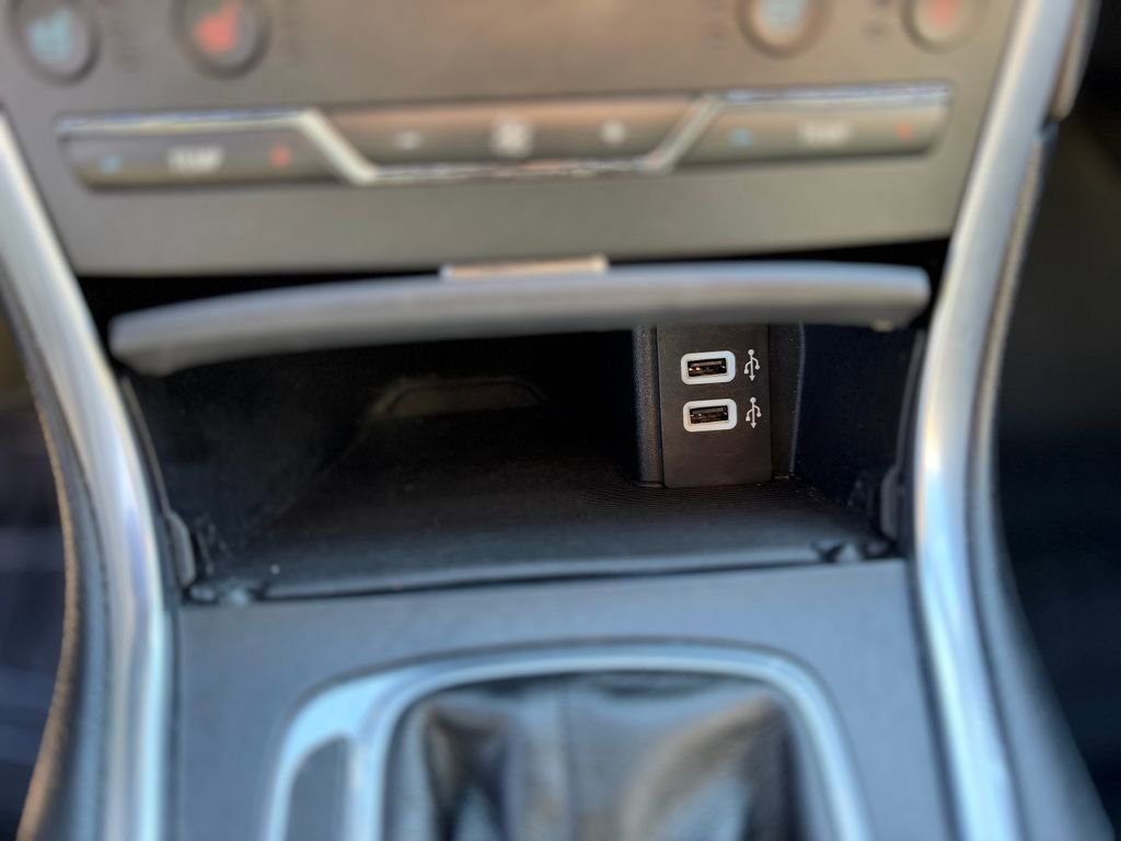 Used 2017 Ford Edge Titanium w/ Equipment Group 301A image 26