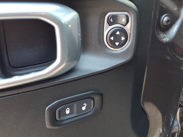 Used 2021 Jeep Wrangler Unlimited Sport AWD/4WD image 18