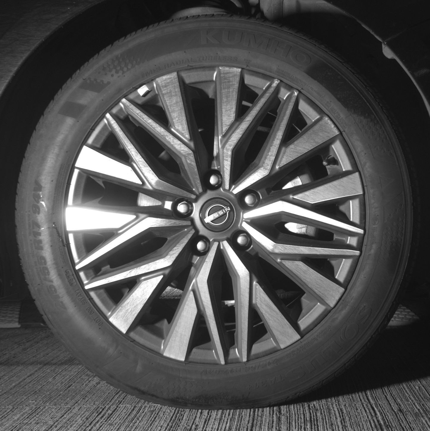 Used 2025 Nissan Altima 2.5 SV FWD image 13
