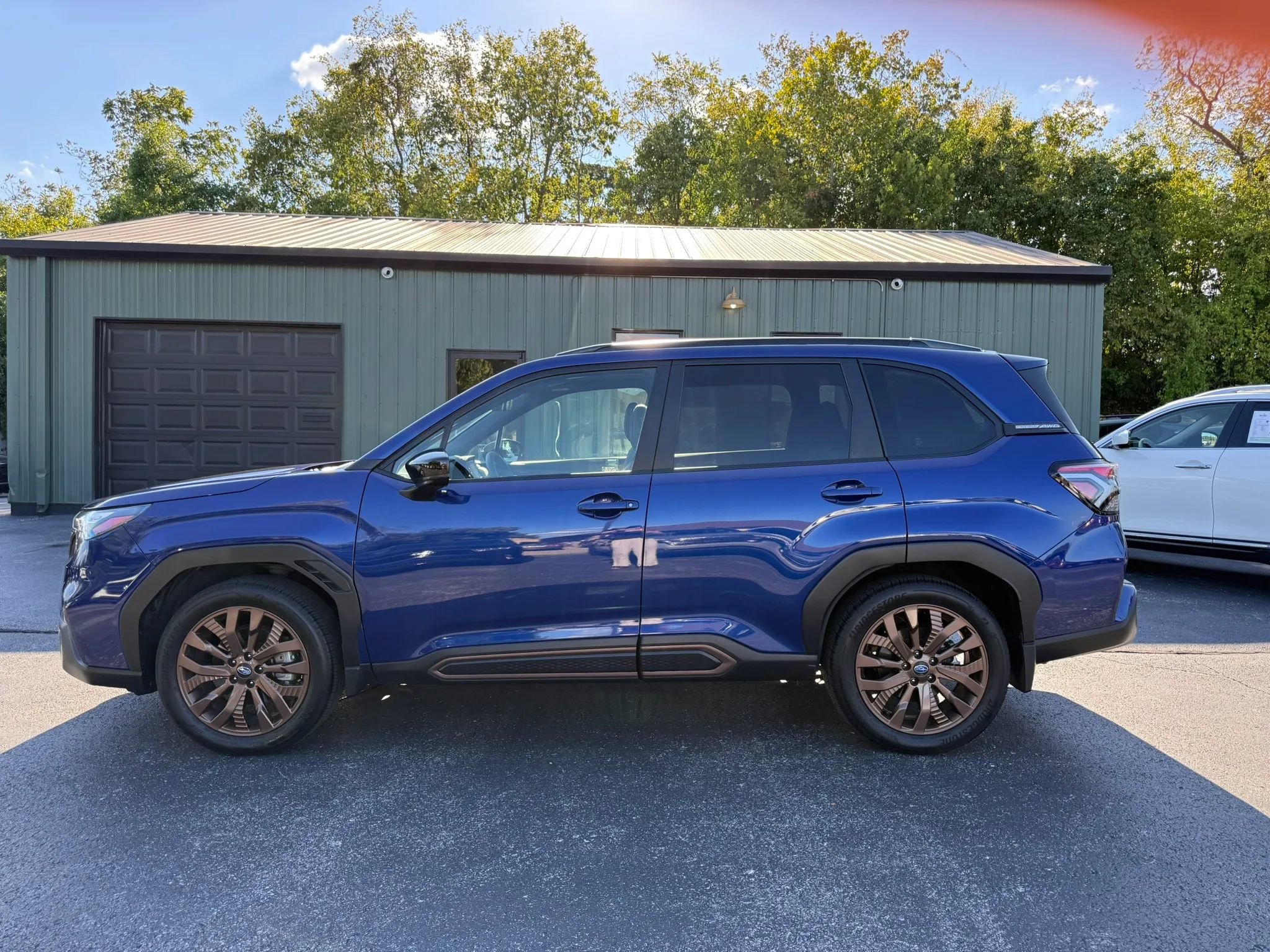 Used 2025 Subaru Forester Sport AWD/4WD image 3