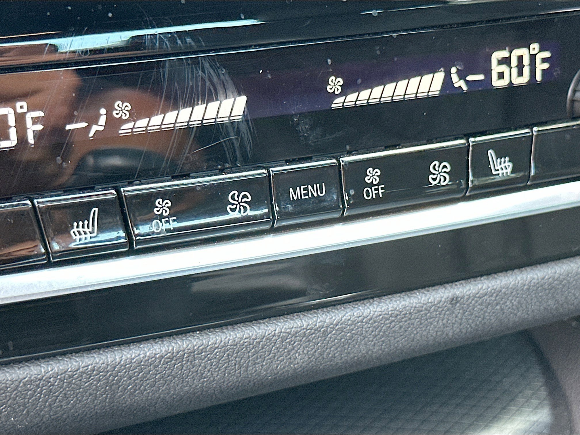 Certified 2023 BMW 530e w/ M Sport Package image 20