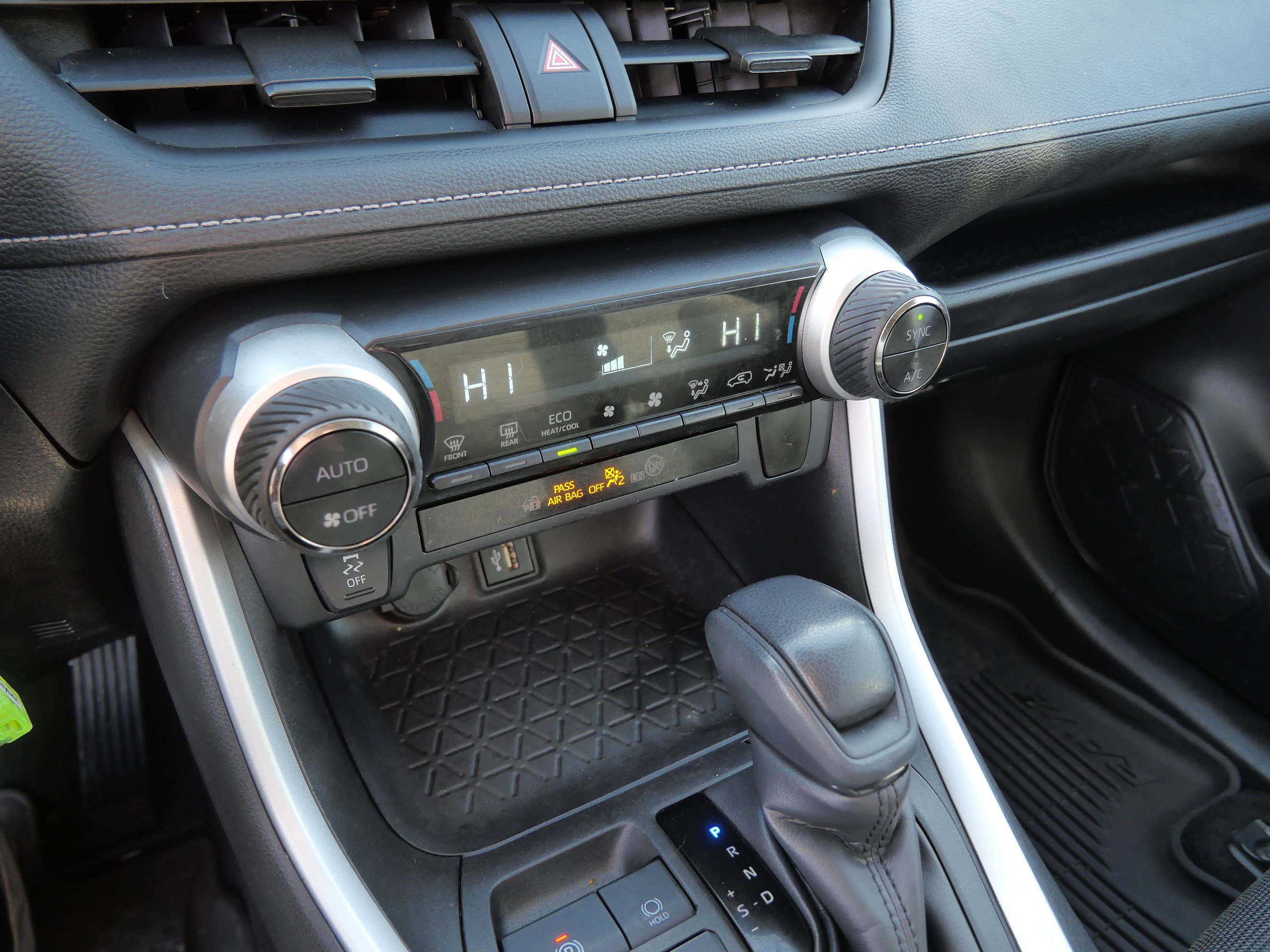 Certified 2024 Toyota RAV4 LE image 24