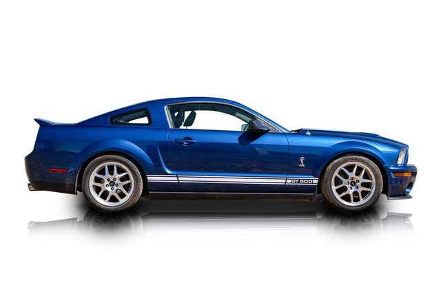 Used 2007 Ford Mustang Shelby GT500 RWD image 2