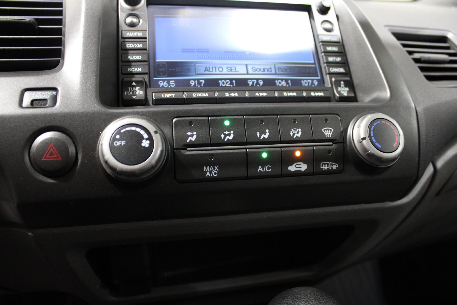 Used 2010 Honda Civic EX-L image 27
