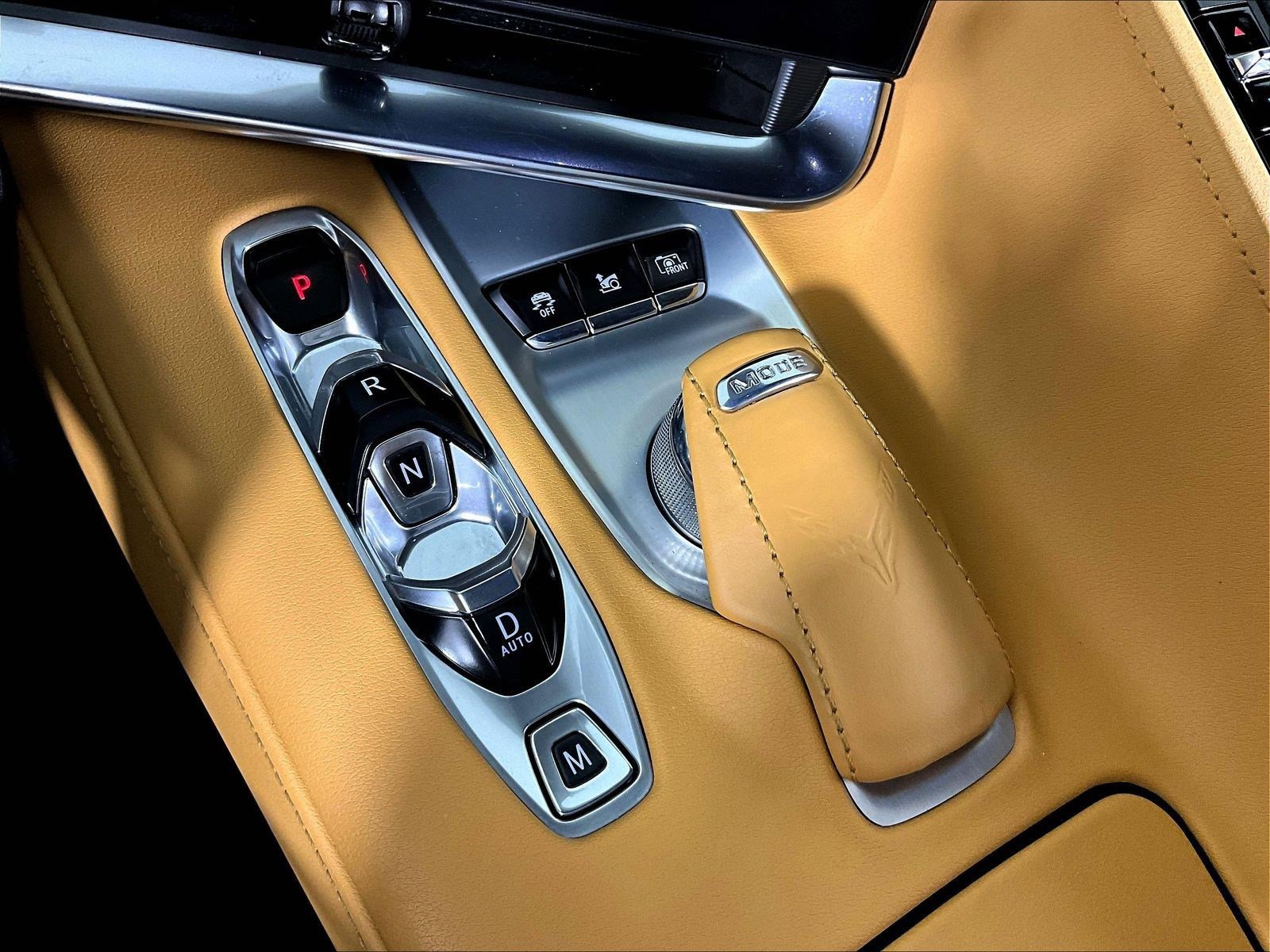 Used 2021 Chevrolet Corvette Stingray Preferred Cpe w/ Engine Appearance Package RWD image 13