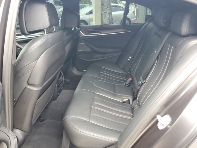 Used 2023 BMW M550i xDrive w/ Executive Package AWD/4WD image 12