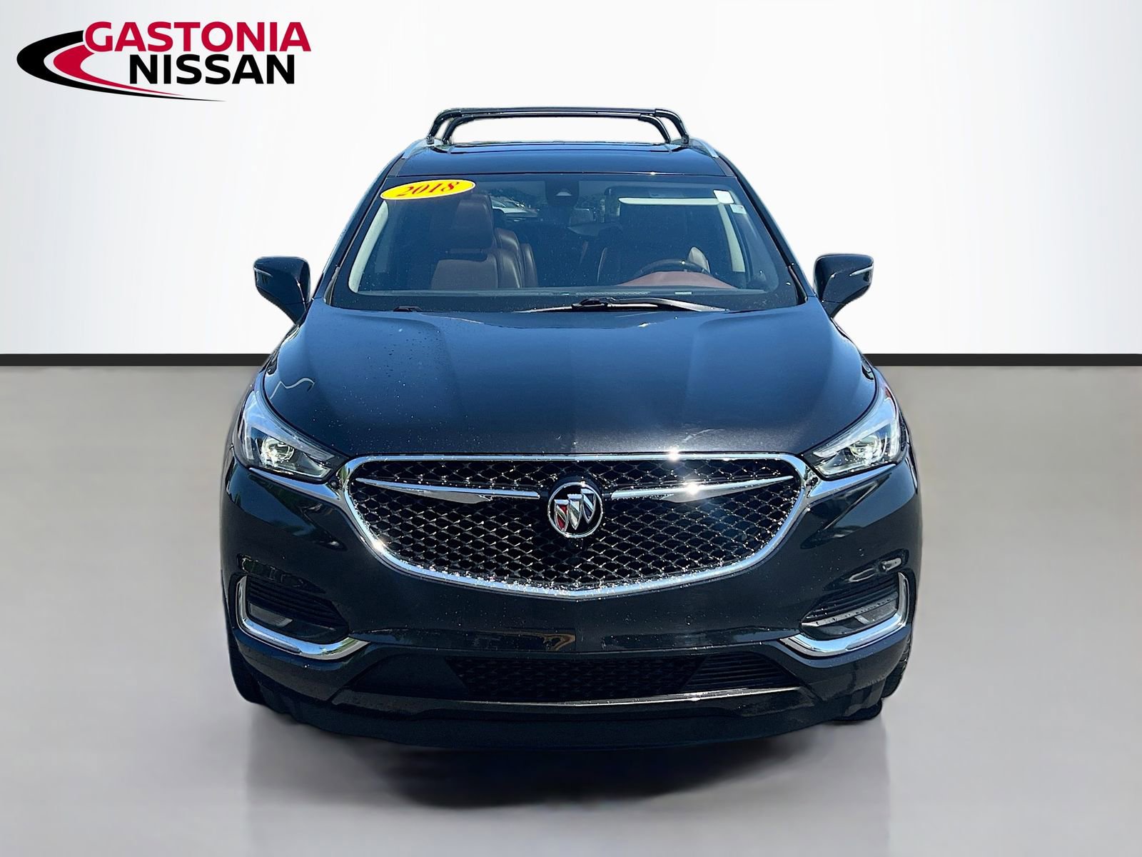 Used 2018 Buick Enclave Avenir w/ Avenir Technology Package image 2
