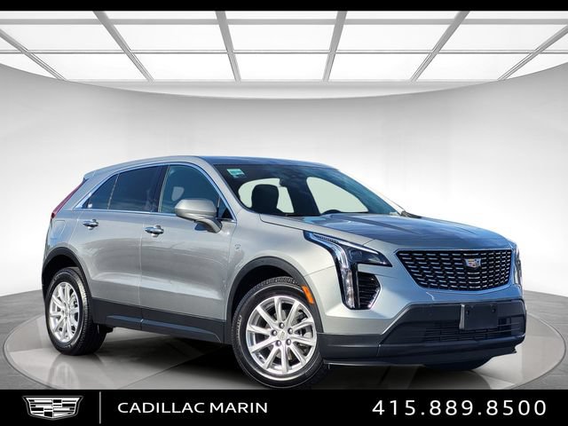 Certified 2023 Cadillac XT4 Luxury w/ Cold Weather Package FWD image 1