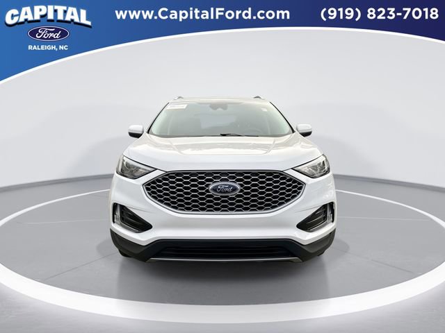 Certified 2023 Ford Edge SEL w/ Convenience Package AWD/4WD image 3