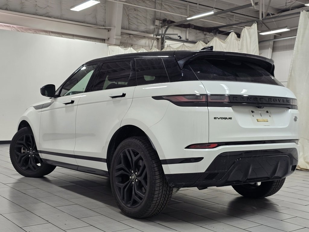 Used 2022 Land Rover Range Rover Evoque R-Dynamic SE image 14