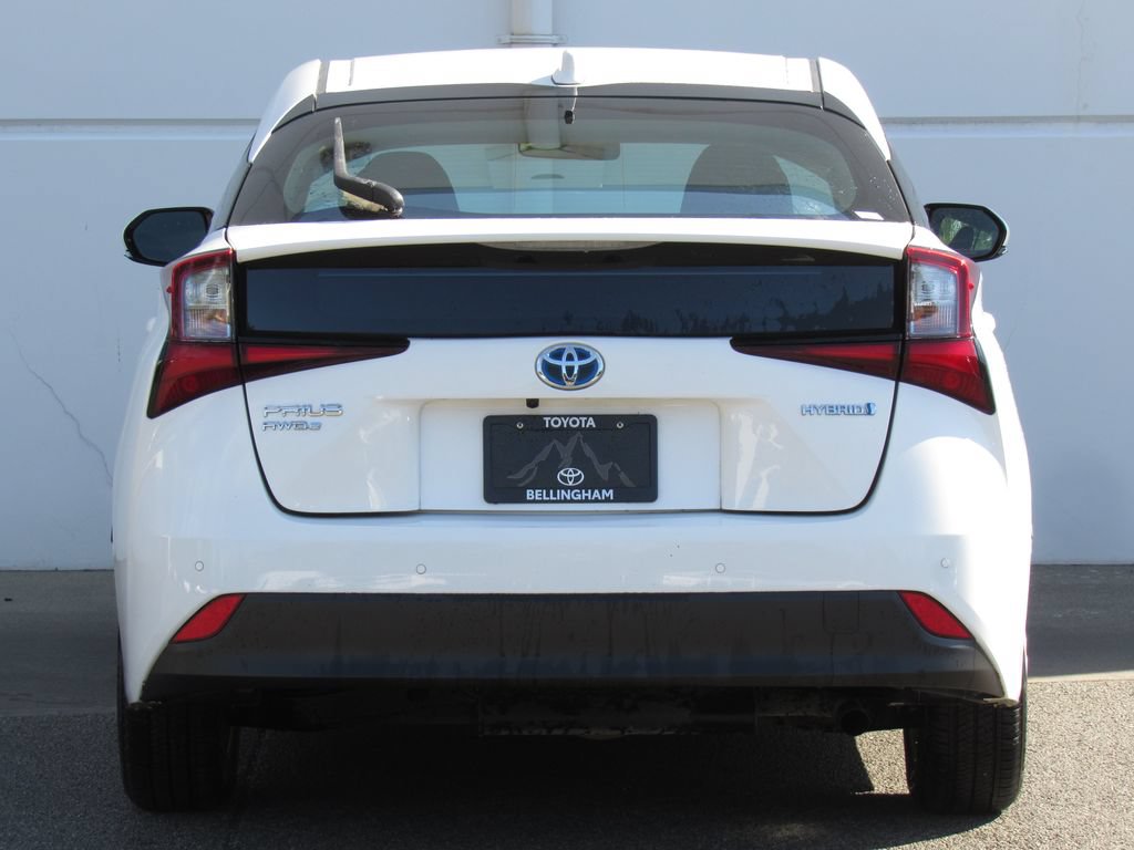 Certified 2020 Toyota Prius LE AWD/4WD image 7