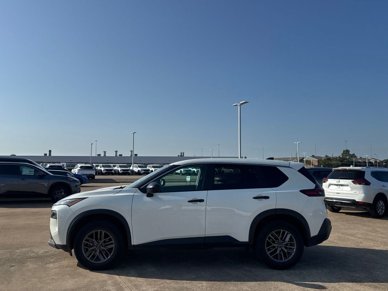 Certified 2023 Nissan Rogue S AWD/4WD image 13