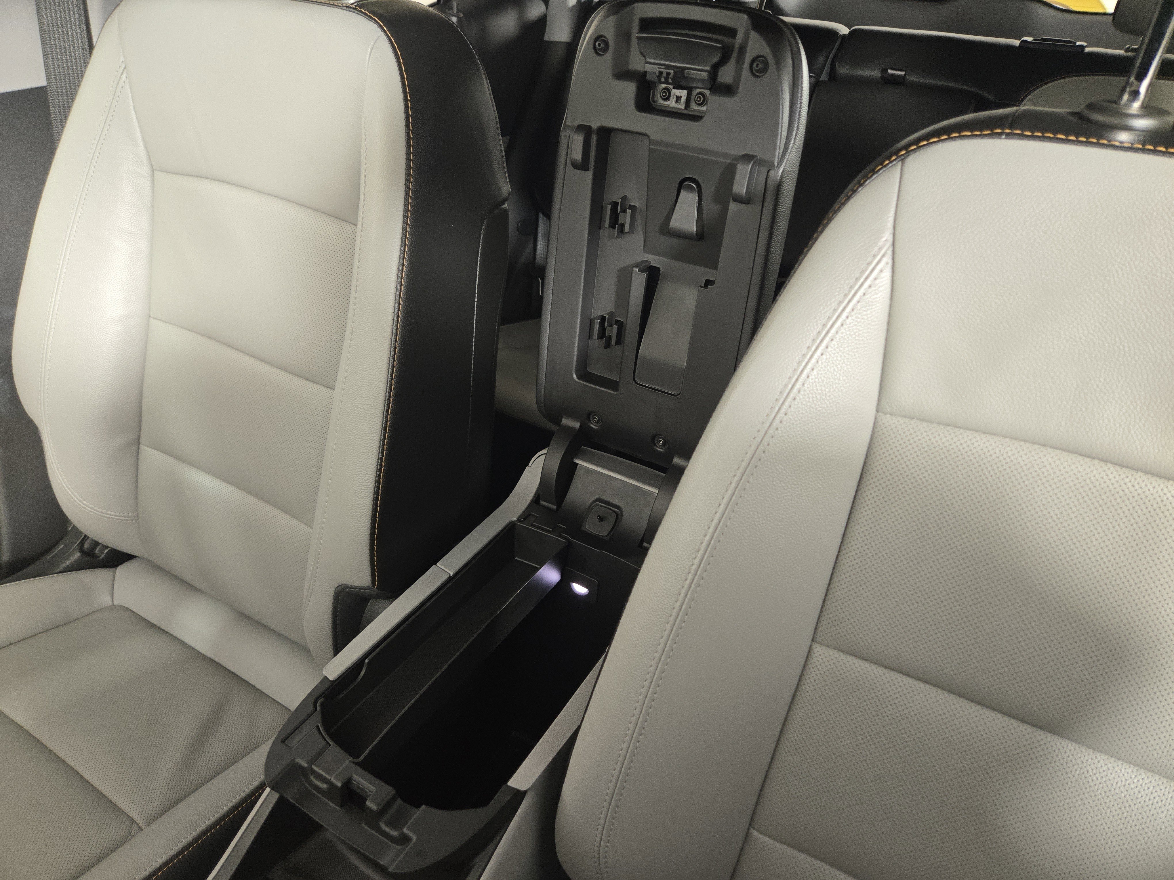 Certified 2020 GMC Terrain SLT w/ Preferred Package image 28