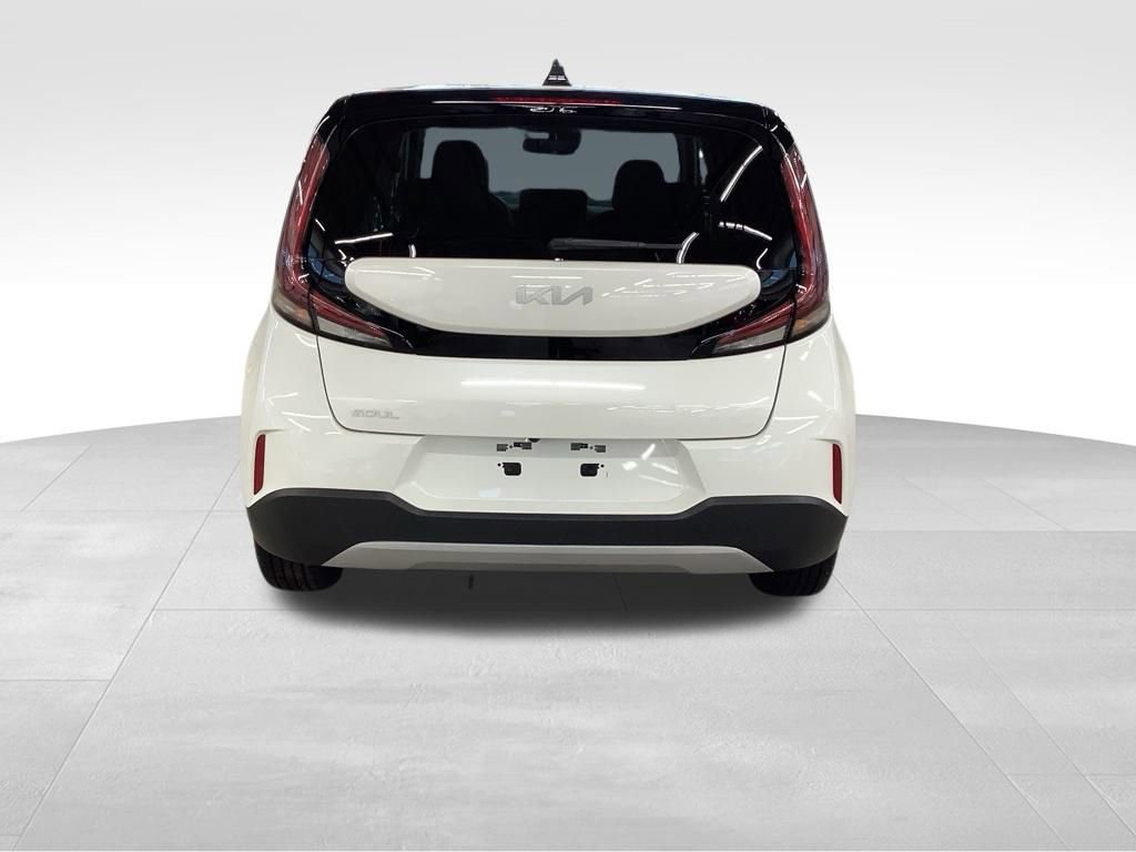 Certified 2025 Kia Soul LX FWD image 6
