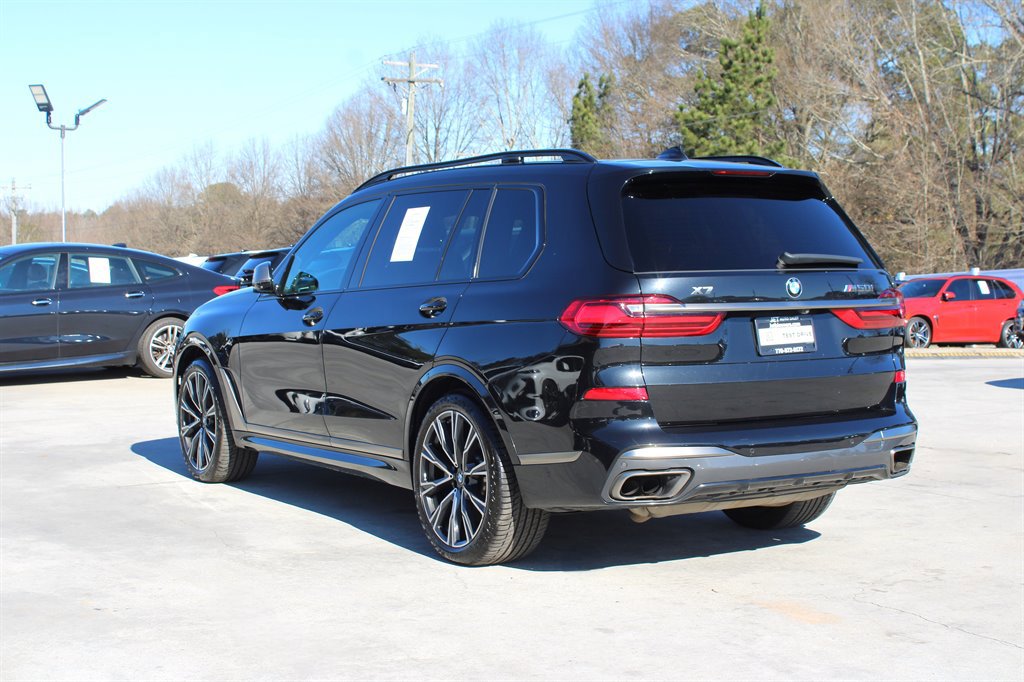 Used 2021 BMW X7 M50i w/ Dynamic Handling Package image 5