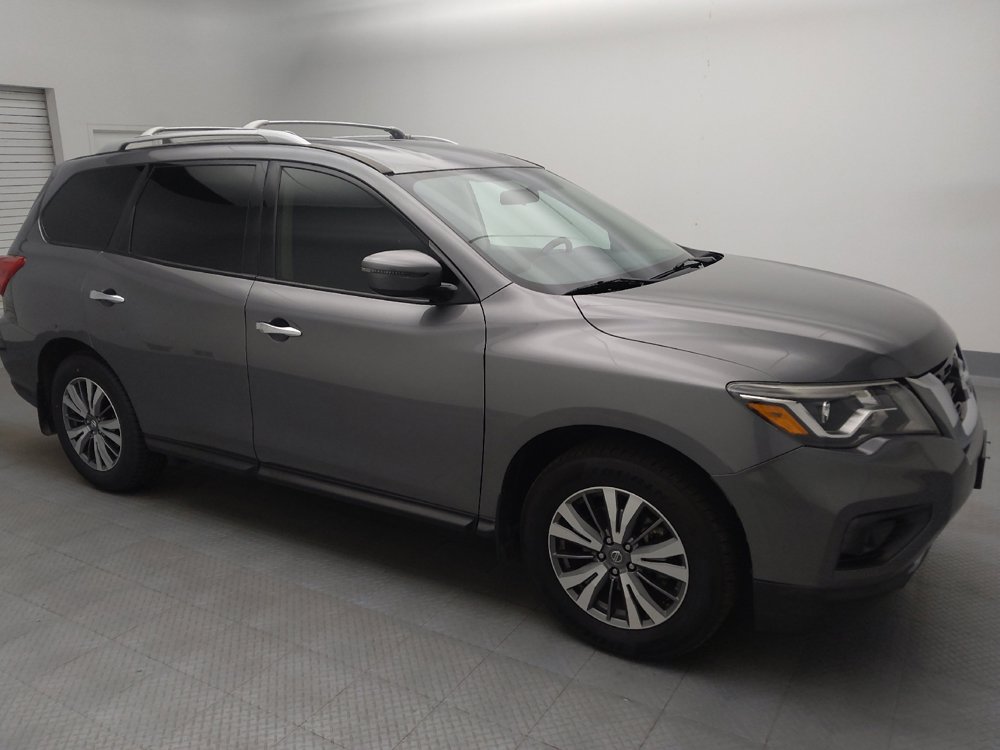 Used 2020 Nissan Pathfinder S FWD image 11