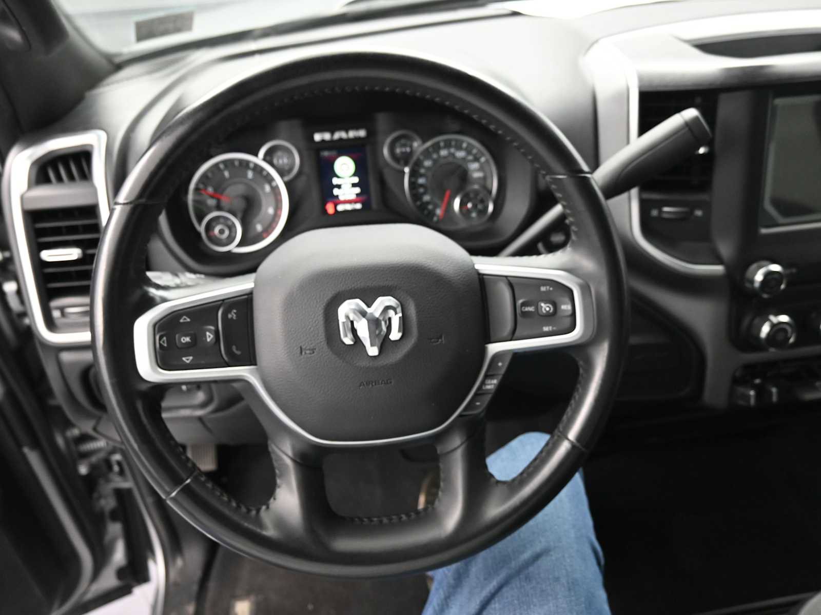 Used 2024 RAM 3500 Big Horn image 10