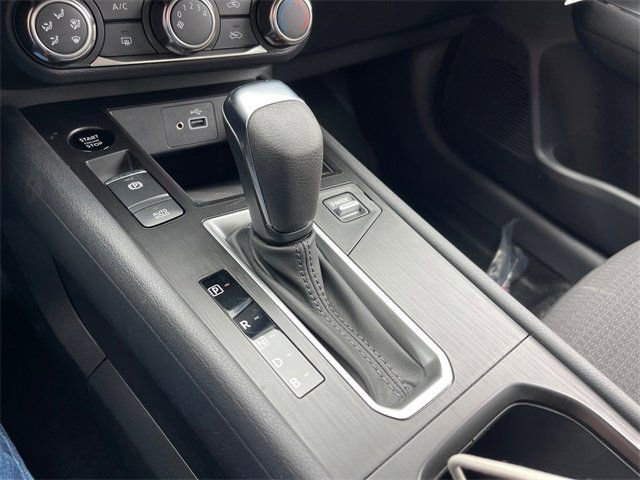 Used 2025 Nissan Kicks S image 17