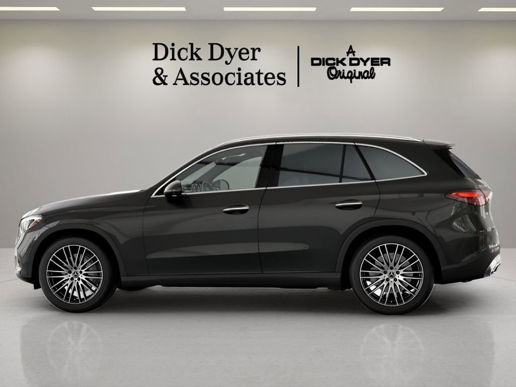 Used 2026 Mercedes-Benz GLC 300 image 22