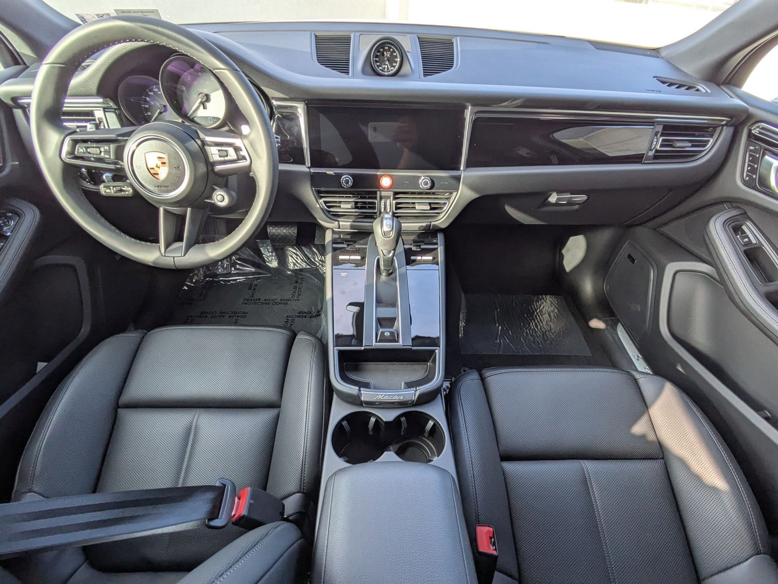 Used 2025 Porsche Macan S image 22