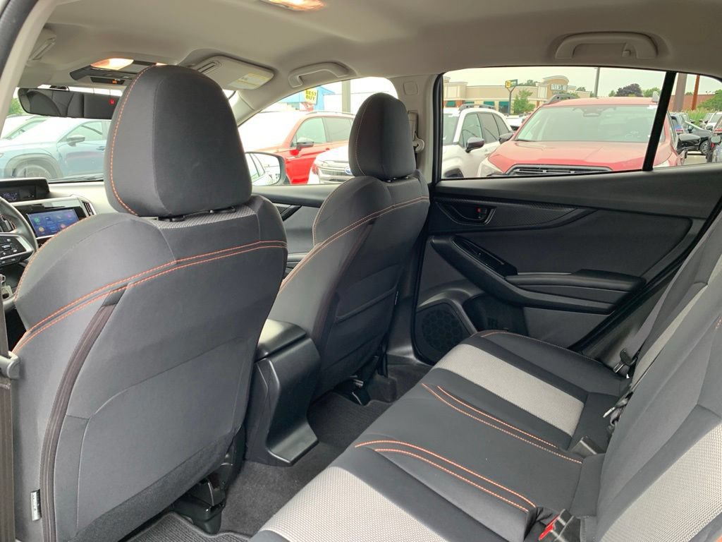 Used 2021 Subaru Crosstrek 2.0i Premium AWD/4WD image 18