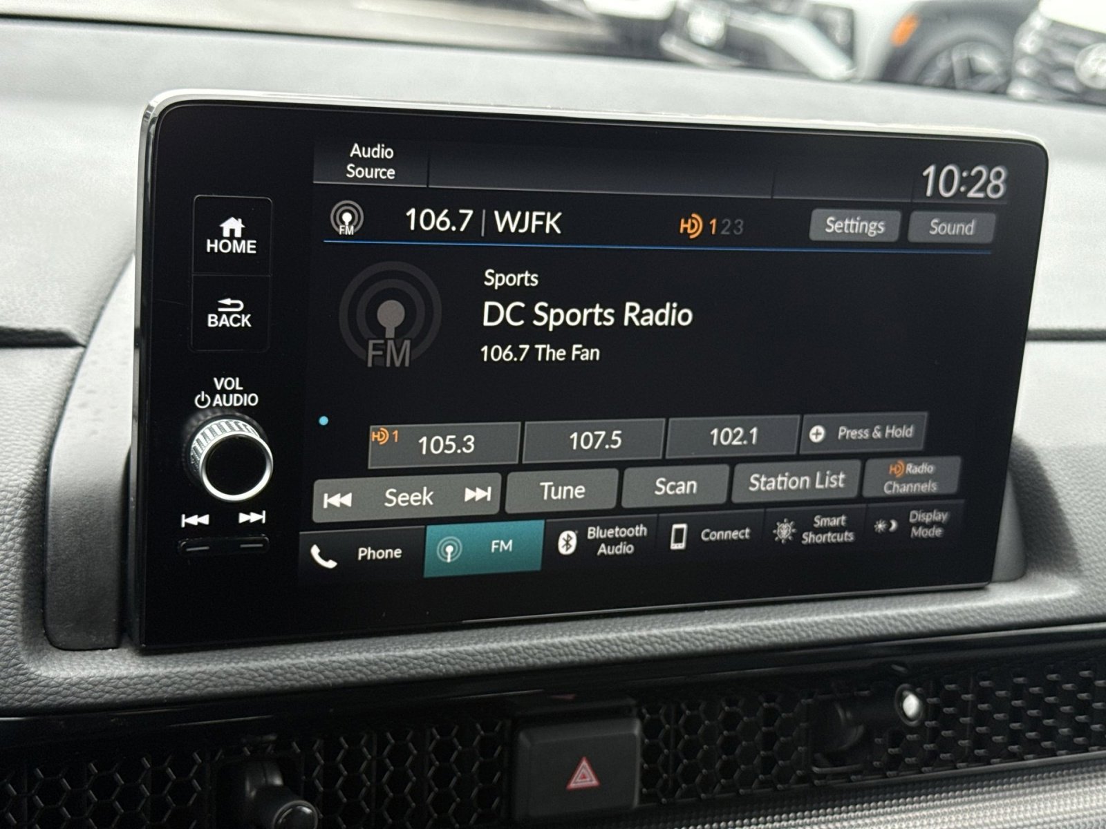 Used 2025 Honda CR-V EX-L image 18