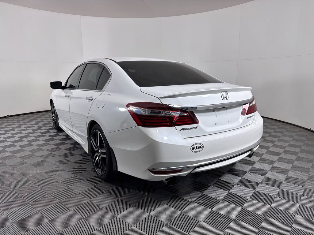 Used 2016 Honda Accord Sport image 16