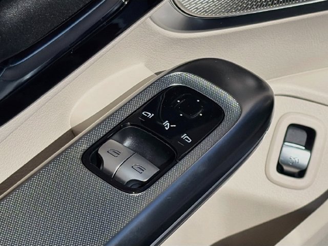 New 2027 Mercedes-Benz CLE 450 4MATIC Coupe image 17